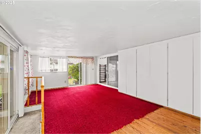 2070 Primrose St, Eugene, OR 97402 - Photo 35