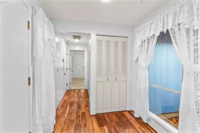 2070 Primrose St, Eugene, OR 97402 - Photo 33