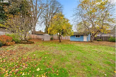 2070 Primrose St, Eugene, OR 97402 - Photo 45