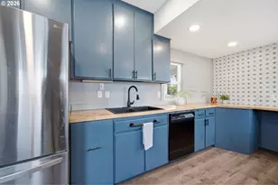 707 SE Union St, Camas, WA 98607 - Photo 11
