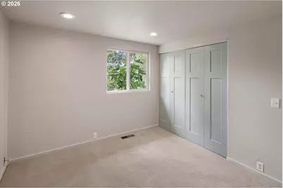 3786 Kevington Ave, Eugene, OR 97405 - Photo 11