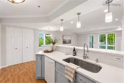 15510 NE Knott St #20, Portland, OR 97230 - Photo 3