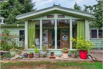 13082 SE Chittum Dr, South Beach, OR 97366 - Photo 11
