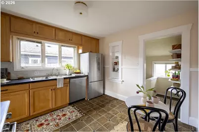 6035 SE Knight St, Portland, OR 97206 - Photo 13