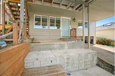 3244 NW Oar Dr, Lincoln City, OR 97367 - Photo 9