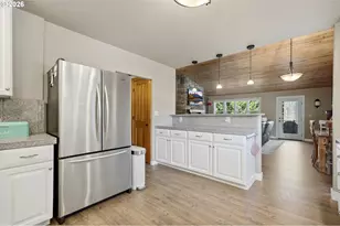 17970 Loundree Dr, Sandy, OR 97055 - Photo 11
