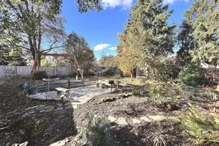 1623 NE 104th Ave, Portland, OR 97220 - Photo 23