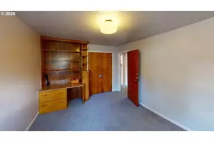 1623 NE 104th Ave, Portland, OR 97220 - Photo 21