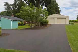 9875 NW 316th Pl, Hillsboro, OR 97124 - Photo 39