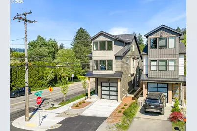 8206 SW 46th Ave, Portland, OR 97219 - Photo 1