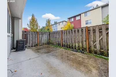 416 NE Patricia Ann Pl, Hillsboro, OR 97006 - Photo 29