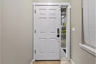 416 NE Patricia Ann Pl, Hillsboro, OR 97006 - Photo 5