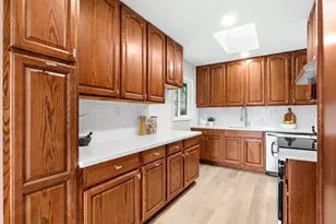 3811 SE 169th Pl, Portland, OR 97236 - Photo 5