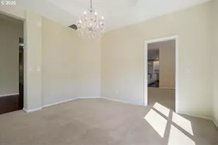 580 Holly Ave, Cottage Grove, OR 97424 - Photo 11