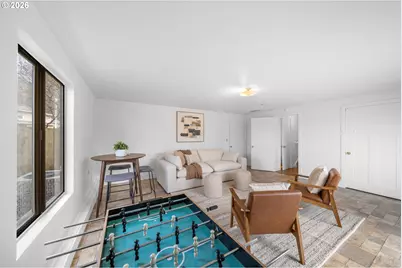 195 NW Phyllis Ct, Gresham, OR 97030 - Photo 21