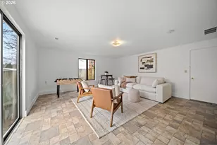 195 NW Phyllis Ct, Gresham, OR 97030 - Photo 19