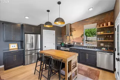 810 Taylor Rd, Kalama, WA 98625 - Photo 3