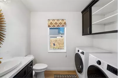 810 Taylor Rd, Kalama, WA 98625 - Photo 17