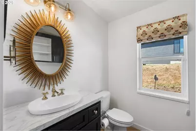 810 Taylor Rd, Kalama, WA 98625 - Photo 15