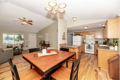 2142 NE Wolverine Loop, Prineville, OR 97754 - Photo 7