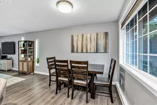9505 SW 50th Ave, Portland, OR 97219 - Photo 11