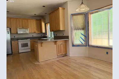38266 E Knieriem Rd, Corbett, OR 97019 - Photo 11