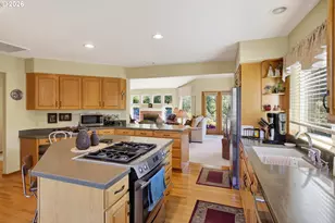 1056 Quail Ct, Hood River, OR 97031 - Photo 21