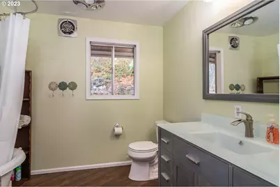 1751 Fairhill Dr, Roseburg, OR 97471 - Photo 19