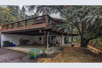 1751 Fairhill Dr, Roseburg, OR 97471 - Photo 41