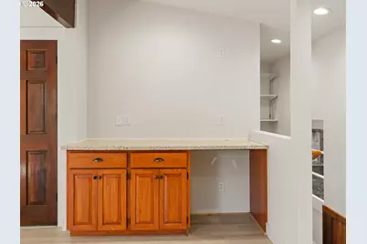 5732 SE Lexington St, Portland, OR 97206 - Photo 13