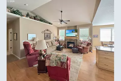 6136 Exodus St SE, Salem, OR 97306 - Photo 5