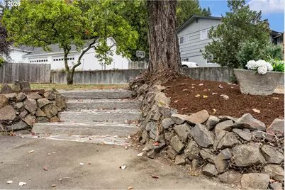 2921 Ammons Dr, Longview, WA 98632 - Photo 5
