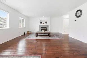 1421 SW Binford Lake Pkwy, Gresham, OR 97080 - Photo 7