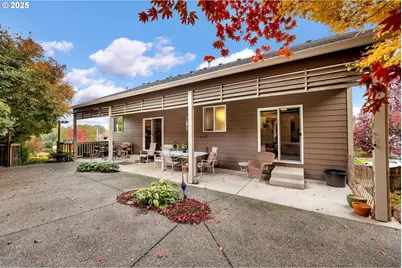 1035 E Pioneer Loop, La Center, WA 98629 - Photo 35