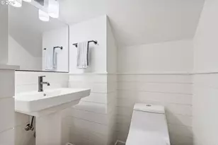 7400 N Lancaster Ave, Portland, OR 97217 - Photo 17