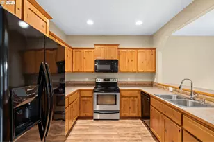 2727 28th Ave, Forest Grove, OR 97116 - Photo 15