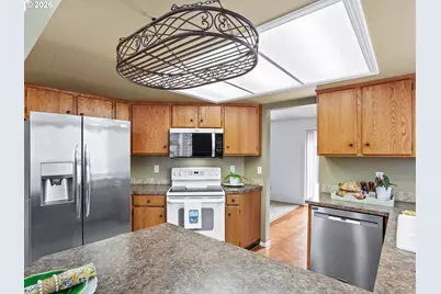 209 NE 112th St, Vancouver, WA 98685 - Photo 13