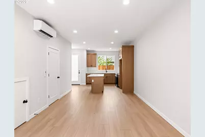 7484 SE 51st Ave, Portland, OR 97206 - Photo 3