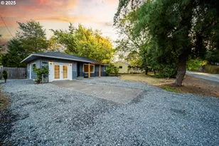 4239 SW Garden Home Rd, Portland, OR 97219 - Photo 27