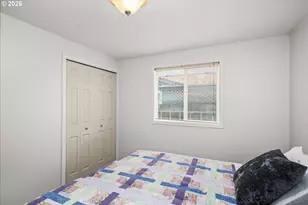 5621 C St, Springfield, OR 97478 - Photo 23