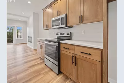 1502 SE Marine Ave, Lincoln City, OR 97367 - Photo 15