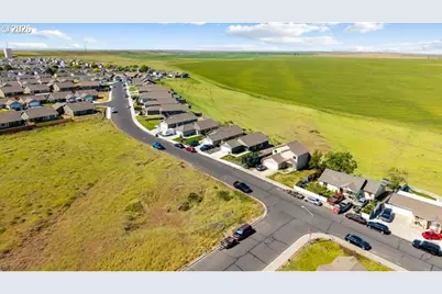 2768 High Desert Loop, Umatilla, OR 97882 - Photo 35