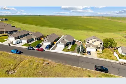 2768 High Desert Loop, Umatilla, OR 97882 - Photo 43