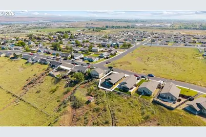 2768 High Desert Loop, Umatilla, OR 97882 - Photo 39