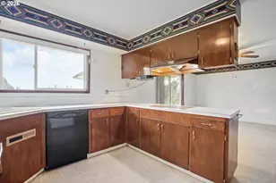 22835 SW Chapman Rd, Sherwood, OR 97140 - Photo 13