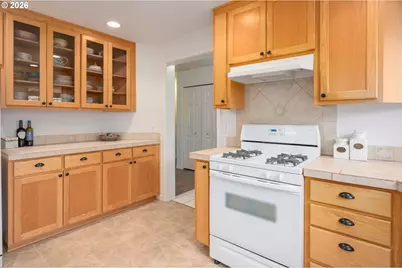 2418 Kalmia St, Eugene, OR 97404 - Photo 15