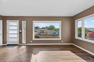 1712 Nevada St, The Dalles, OR 97058 - Photo 7