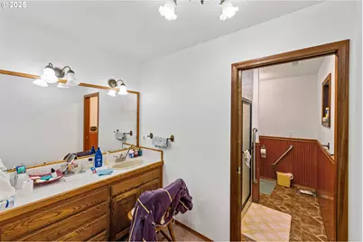 705 Prefontaine Dr, Coos Bay, OR 97420 - Photo 21