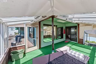 705 Prefontaine Dr, Coos Bay, OR 97420 - Photo 23