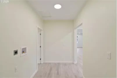 715 19th St, Salem, OR 97301 - Photo 25